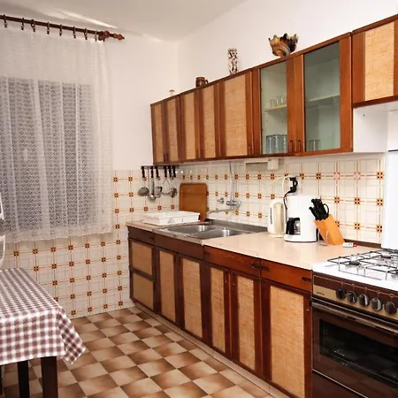 Apartman By The Sea Kampor, Rab - 5051 Kampor
