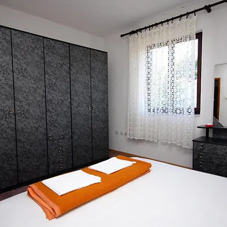 Apartman By The Sea Kampor, Rab - 5051