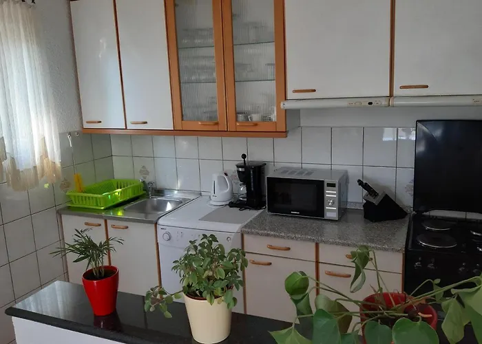 Apartamento By The Sea Kampor, Rab - 5051 Kampor